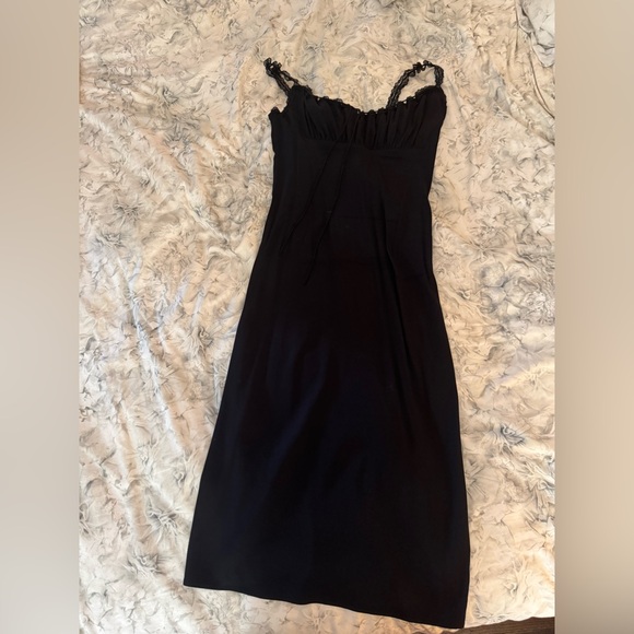 Rouje Black Lace-Trimmed Ivana Midi Dress - Picture 4 of 7